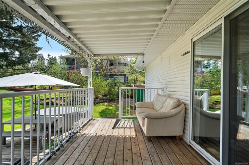 6419 Wicks Rd, Duncan, BC - Outdoor With Deck Patio Veranda With Exterior