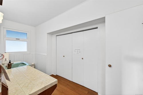 127 Rainbow Rd, Salt Spring, BC 