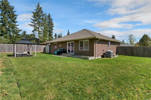 3965 Leeming Rd, Campbell River, BC 
