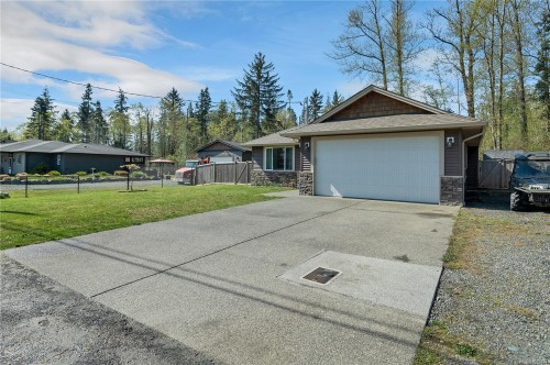 3965 Leeming Rd, Campbell River, BC 