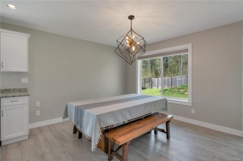 3965 Leeming Rd, Campbell River, BC 