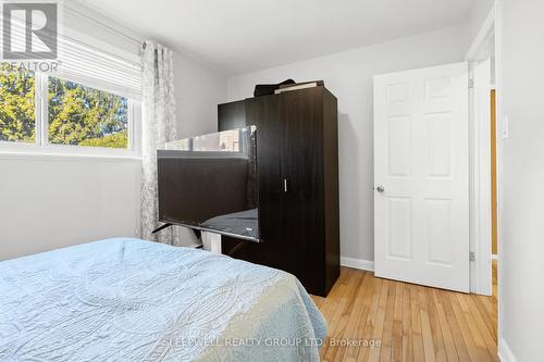 473 Vernon Avenue, Ottawa, ON - Indoor Photo Showing Bedroom