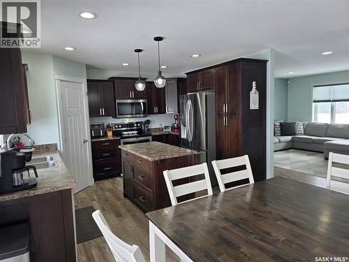 12 Scott Bay, Muenster, SK - Indoor Photo Showing Kitchen With Stainless Steel Kitchen With Upgraded Kitchen