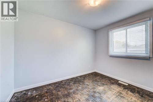 114 Dalegrove Drive, Kitchener, ON - Indoor Photo Showing Other Room
