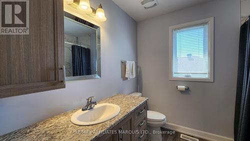 369 Belfort Crescent, Cornwall, ON - Indoor Photo Showing Bathroom