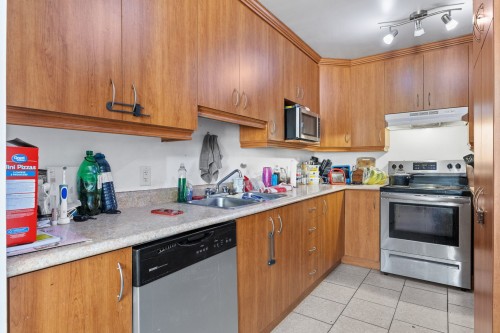 Kitchen - 3-76 Rue Hamel, Gatineau (Gatineau), QC - Indoor Photo Showing Kitchen With Double Sink