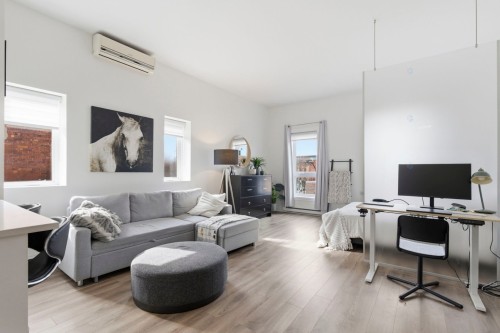 Salon - 304-6725 Boul. St-Laurent, Montréal (Rosemont/La Petite-Patrie), QC - Indoor Photo Showing Office