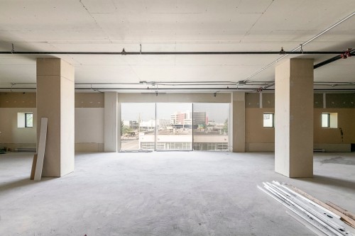 Interior - 300-5075 Rue De Sorel, Montréal (Côte-Des-Neiges/Notre-Dame-De-Grâce), QC - Indoor Photo Showing Garage
