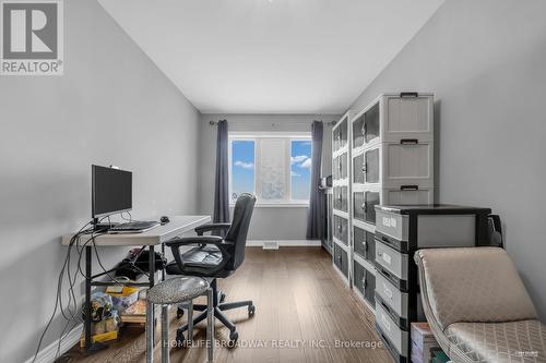 Principle room - 28 Paper Mills Crescent, Richmond Hill, ON - Indoor Photo Showing Office