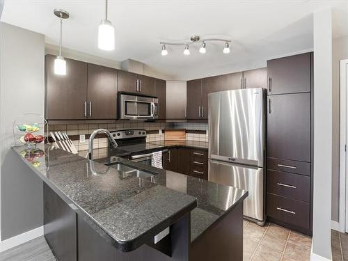 315-340 Waterfront Dr, Winnipeg, MB 