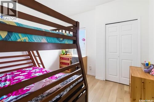 206 Brooklyn Crescent, Warman, SK - Indoor Photo Showing Bedroom