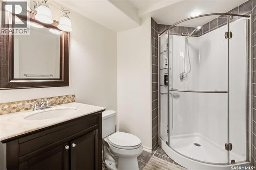 206 Brooklyn Crescent, Warman, SK - Indoor Photo Showing Bathroom