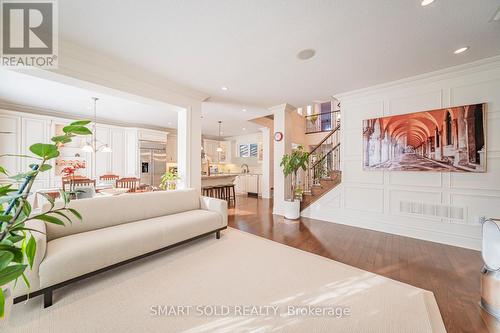 33 Earnshaw Drive, Markham, ON - Indoor Photo Showing Other Room