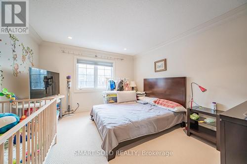 33 Earnshaw Drive, Markham, ON - Indoor Photo Showing Bedroom