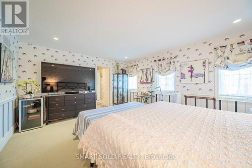 33 Earnshaw Drive, Markham, ON - Indoor Photo Showing Bedroom