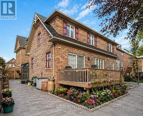 33 Earnshaw Drive, Markham, ON - Outdoor With Deck Patio Veranda