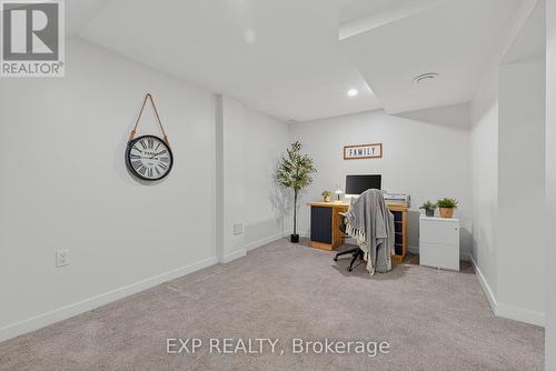 312 Faraday Court, Waterloo, ON - Indoor