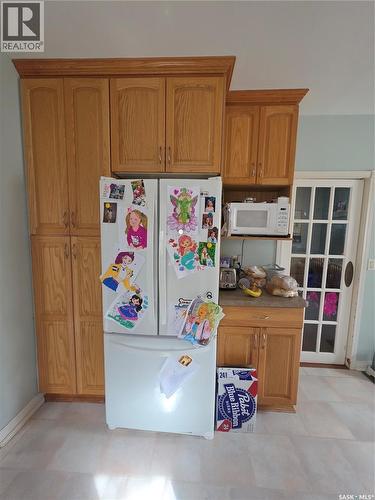 905 2Nd Street, Estevan, SK - Indoor