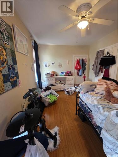 905 2Nd Street, Estevan, SK - Indoor Photo Showing Bedroom