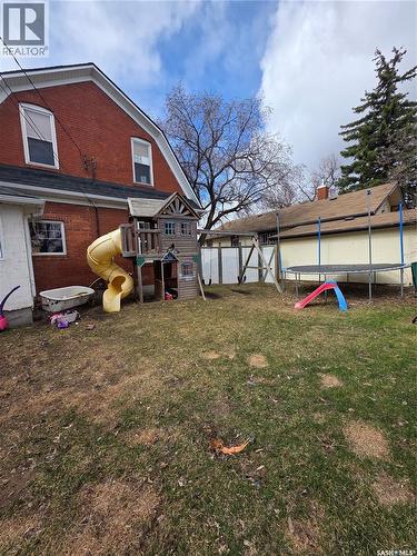 905 2Nd Street, Estevan, SK - Outdoor