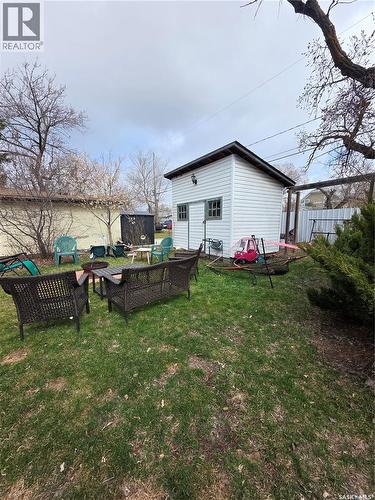 905 2Nd Street, Estevan, SK - Outdoor