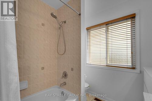 3158 Rock Harbour Road, Mississauga, ON - Indoor Photo Showing Bathroom