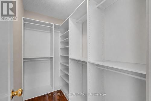 3158 Rock Harbour Road, Mississauga, ON - Indoor With Storage
