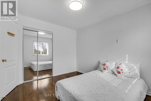 3158 Rock Harbour Road, Mississauga, ON - Indoor Photo Showing Bedroom