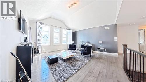 102 Deer Creek Street, Kitchener, ON - Indoor Photo Showing Other Room
