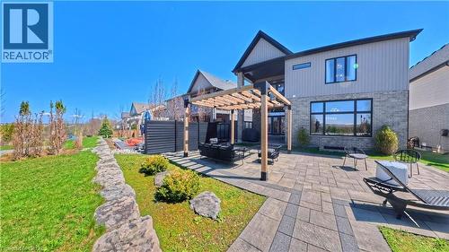 102 Deer Creek Street, Kitchener, ON - Outdoor