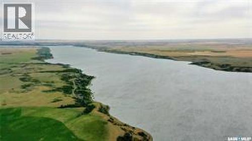 15 Jesse Bay, Last Mountain Lake, SK 