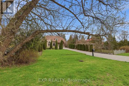 583 Park Crescent, Pickering, ON - Outdoor