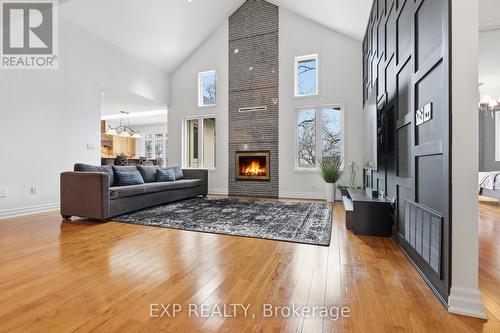 583 Park Crescent, Pickering, ON - Indoor Photo Showing Living Room With Fireplace