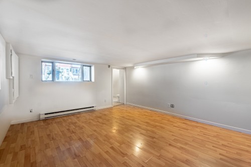 Family Room - 10950  - 10952 Av. Lausanne, Montréal (Montréal-Nord), QC - Indoor Photo Showing Other Room