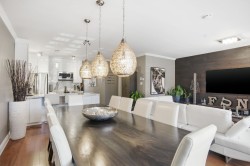 4-1430 Rue Panet Montréal (Ville-Marie), QC H2L 2Z1