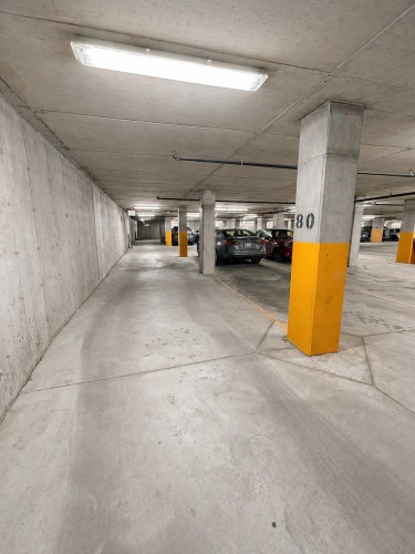 Garage - 409B-1800 Boul. Angrignon, Montréal (Lasalle), QC - Indoor Photo Showing Garage