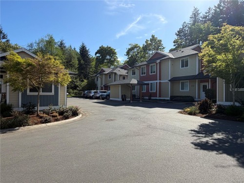 #205-9880 Napier Pl, Chemainus, BC 
