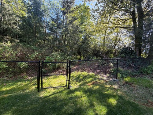 #205-9880 Napier Pl, Chemainus, BC 