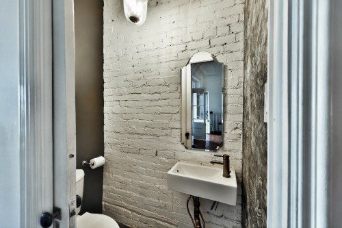 Powder room - 162 Av. Hillside, Westmount, QC - Indoor Photo Showing Bathroom