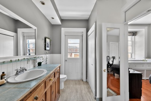 Master Bathroom - 162 Av. Hillside, Westmount, QC - Indoor Photo Showing Bathroom