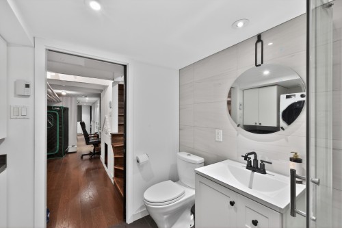 Bathroom - 162 Av. Hillside, Westmount, QC - Indoor Photo Showing Bathroom