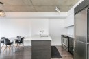 Kitchen - 804-1800 Boul. René-Lévesque O., Montréal (Ville-Marie), QC  - Indoor Photo Showing Kitchen With Upgraded Kitchen 