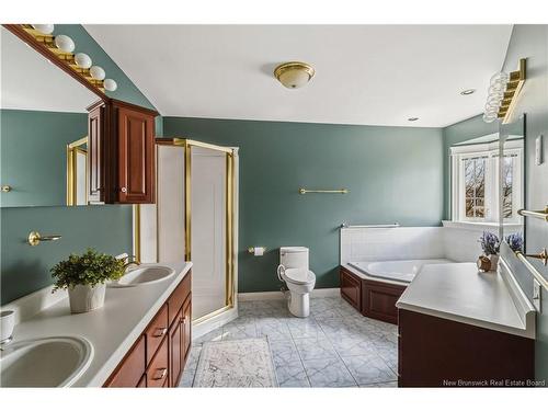 305 Douglas Ave, Fredericton, NB 