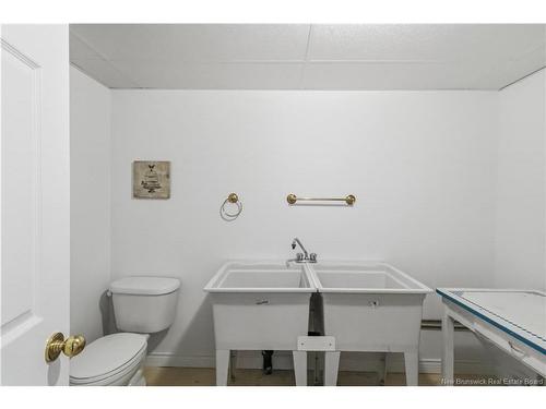 305 Douglas Ave, Fredericton, NB 