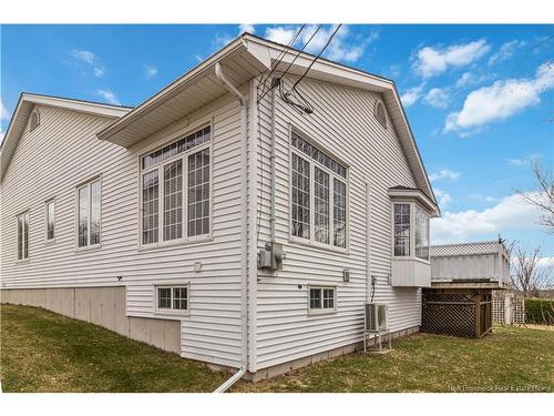 305 Douglas Ave, Fredericton, NB 