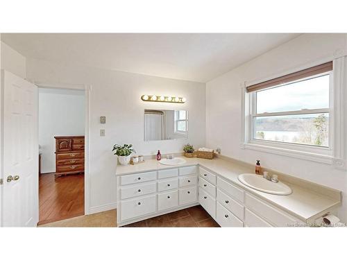 28 Kenneth Dr, Quispamsis, NB 