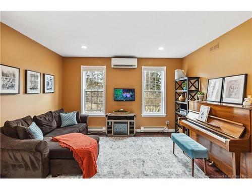 69 Mount View, Sackville, NB 