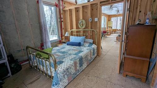 100 Little Deer Dr, Little Deer, MB 