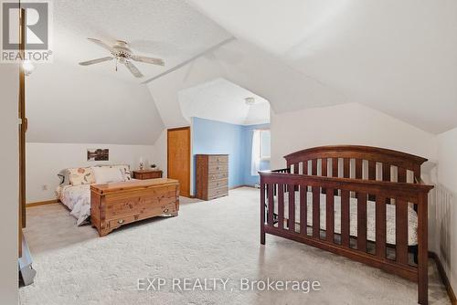 381 Timlock Place, Waterloo, ON - Indoor Photo Showing Bedroom