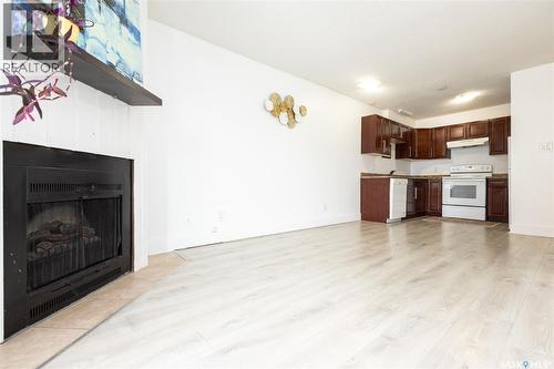 307 512 4Th Avenue N, Saskatoon, SK - Indoor With Fireplace